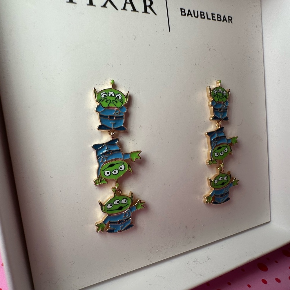 BaubleBar Pixar Disney Toy Story Alien Green Men dangle earrings NIB - Picture 4 of 5